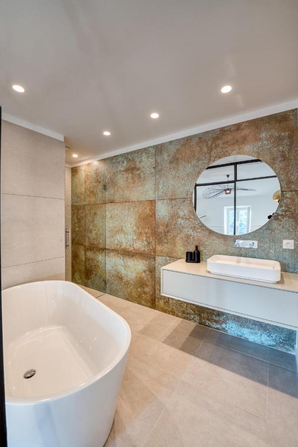 L'Iris De Suse Hotel Le Barroux ภายนอก รูปภาพ